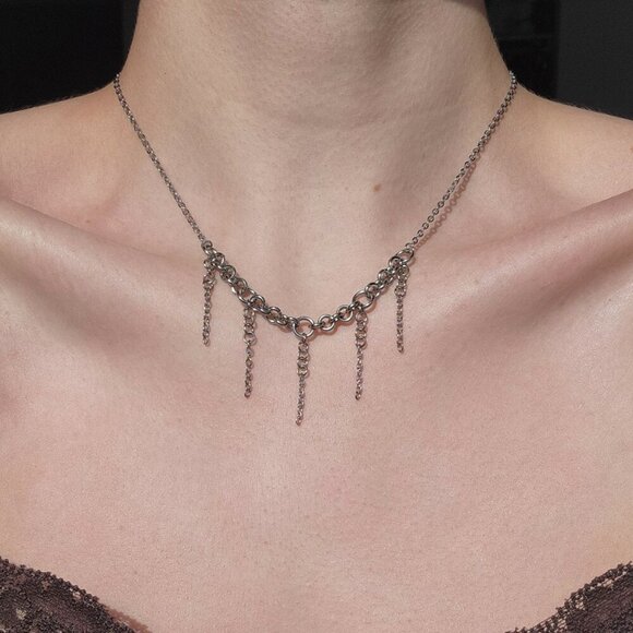 Gothic delicate silver chain necklace ✦ vampire spikes rosary necklace ✦ - Picture 3 of 5